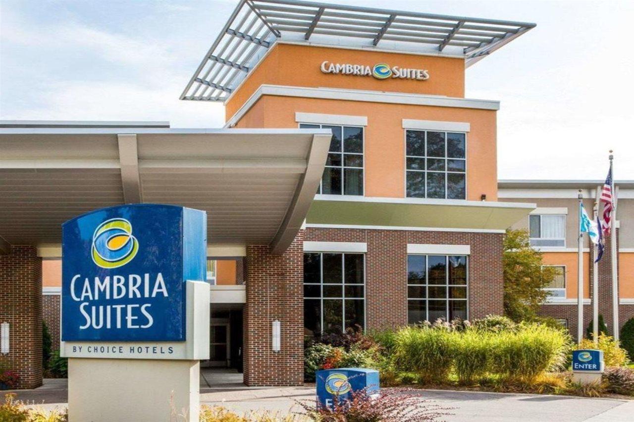 Cambria Hotel Traverse City Kültér fotó