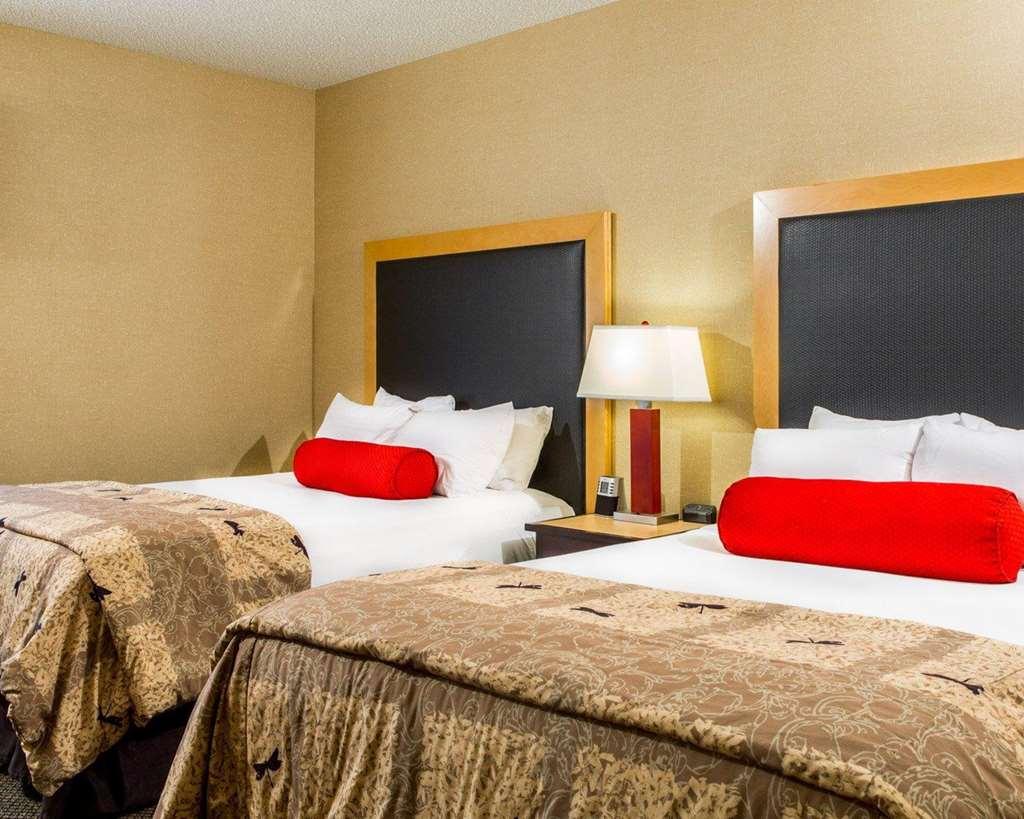 Cambria Hotel Traverse City Szoba fotó